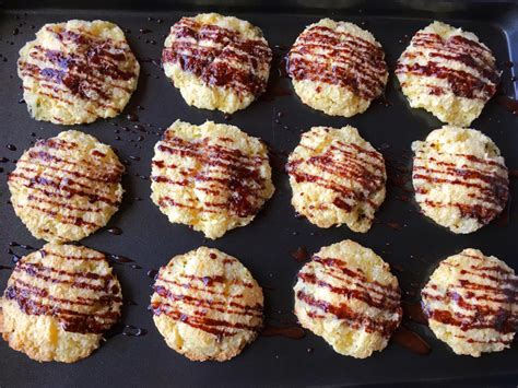 Cookies with desiccated coconut - Cristinsblog.com Travel Double Twins ...