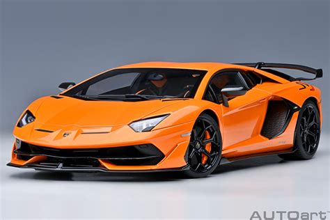 Modellauto Lamborghini Aventador Svj Arancio Atlas Pearl Orange