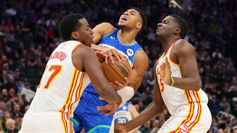 Hawks Vs Bucks Nba Cup Semifinal Start Time Tv Streaming Radio