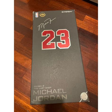 Enterbay 麥可喬丹 8週年紀念 Michael Jordan 黑色客場版 蝦皮購物