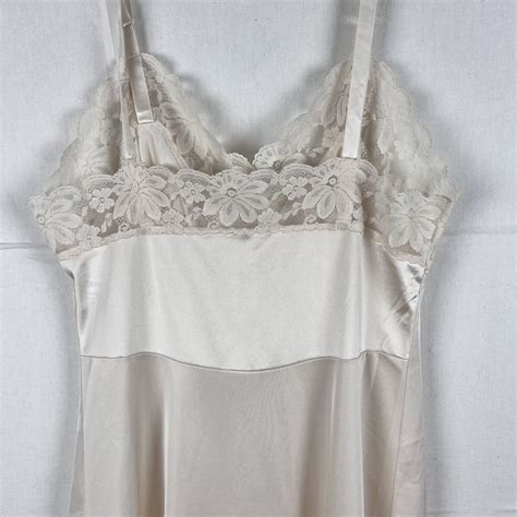 Lovely Lace Vintage Lorraine Full Slip Silky Nylon Fl Gem