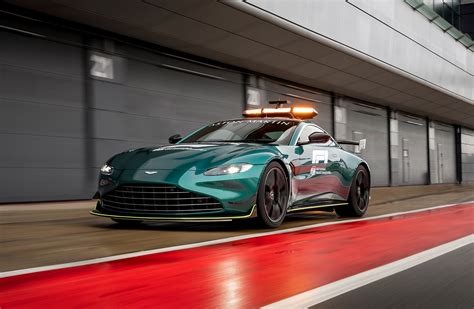 Upgraded Aston Martin Vantage Joins Mercedes Benz Amg Gt As 2021 F1