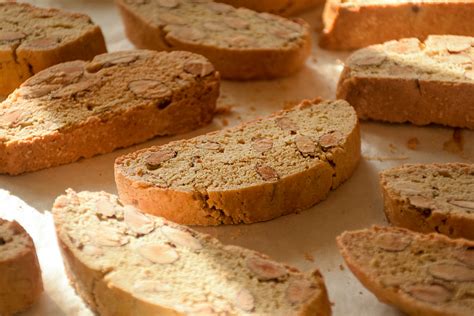 Almond And Anise Biscotti Bravabod