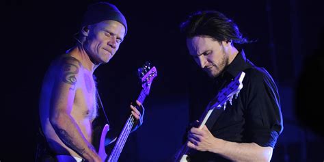Josh Klinghoffer criticó la música de los Red Hot Chili Peppers Conmigo eran mejores MMX