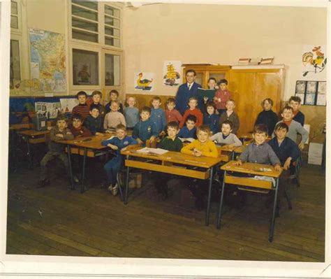 Photo De Classe Ce De Ecole Jean Jaures Hellemmes Lille