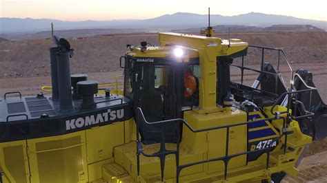 Komatsu D475a 8 Mining Dozer Designed For Exceptional Production Youtube