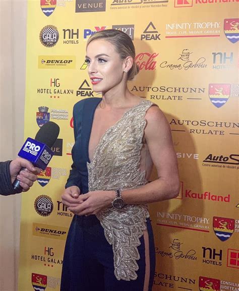 Ana Bogdan, răvășitoare la gala Premiilor FRAS • Sport Magazin