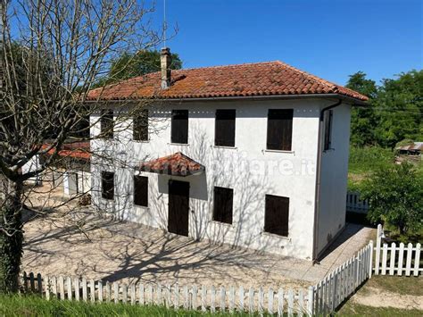 Vendita Villa Unifamiliare In Via Enrico Toti San Biagio Di Callalta