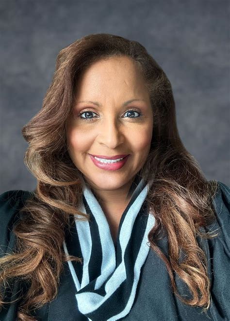 Judge Gloria R Walker The Eighth Judicial Circuit Of Florida