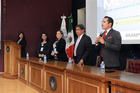 Formar recursos humanos de alto perfil para la salud orientó la