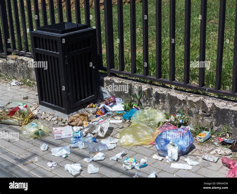 Empty Public Bins Hi Res Stock Photography And Images Alamy