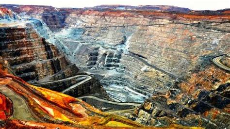 Super Pit relic revealed as new mineral | Geology Page