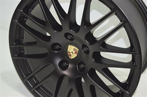 Porsche Cayenne Rs Spyder Factory Oem Black Wheels Factory Wheel