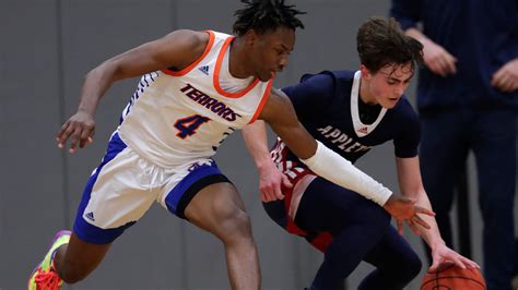 Photos: Appleton West vs Appleton East boys basketball