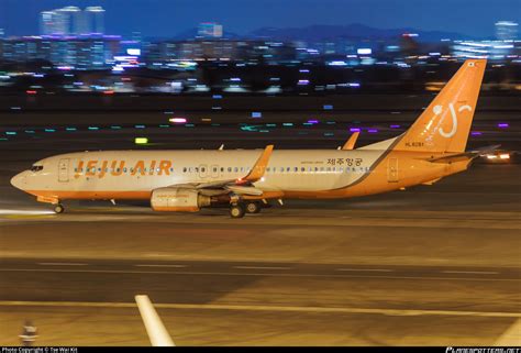 HL8261 Jeju Air Boeing 737 8BK WL Photo By Tse Wai Kit ID 1374507