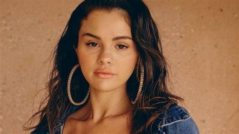 I Consigli Di Selena Gomez Per La Salute Mentale Trova Una Persona Di