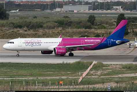 Ha Lzw Wizz Air Airbus A Nx Photo By Samuel R Ler Id