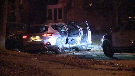 Milwaukee Police Pursuit Crash Driver Arrested Fox6 Milwaukee