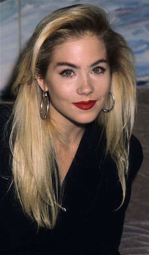 Bleach blonde hair, Christina applegate, Dark roots blonde hair