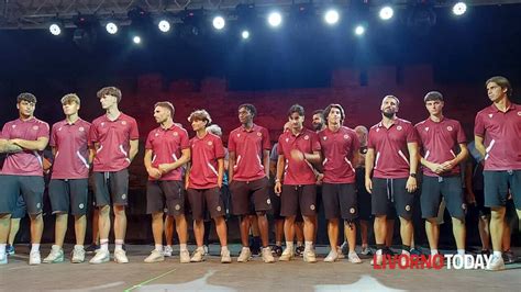 Serie D Livorno La Rosa E I Numeri Di Maglia