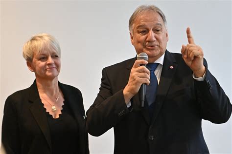 En images Dernière séance du député Dino Cinieri à l Assemblée nationale