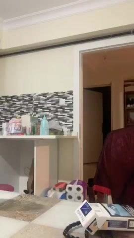Nice Perky Flash 14 29 20 10 22 06 Nude Video On YouTube