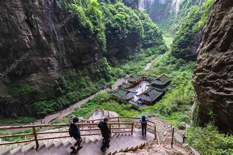 El Geoparque Nacional Tres Puentes Naturales Tian Keng San Qiao Es Un