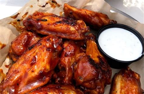 Hooters Daytona Sauce Recipe My New Personal Favorite We Want The Sauce