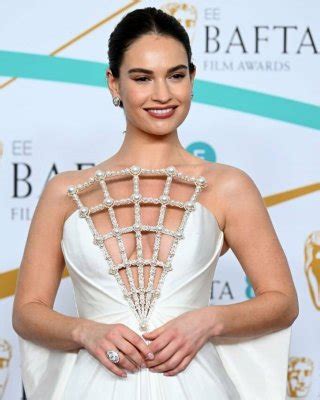 Lily James Nude Porn Pictures Xxx Photos Sex Images Pictoa