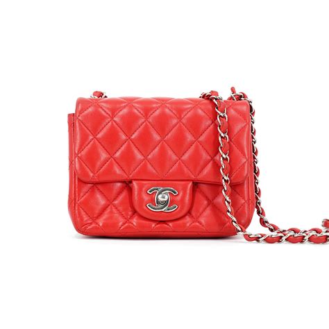 Chanel Mini Sac à Rabat Classique Cuir Cuir Dagneau Rouge Ref976555