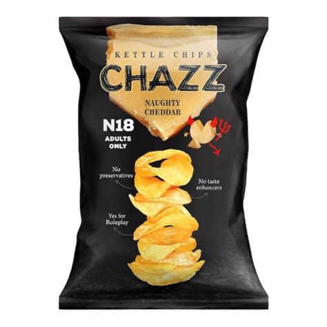 Chazz Chazz - 18+ Naughty Cheddar Potato Chips 90 Gram - Tasteweb.nl