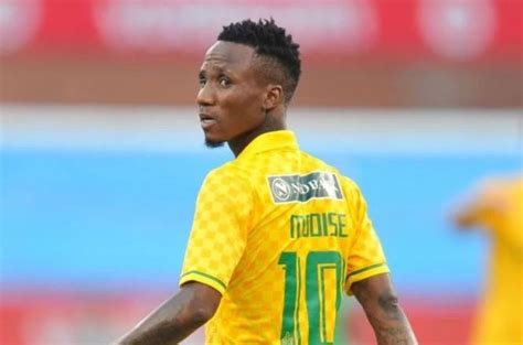 Mamelodi Sundowns' Teko Modise flava skills [video]