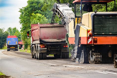 Benefits of Small Asphalt Milling Machine-stumpgrinderteeth.net