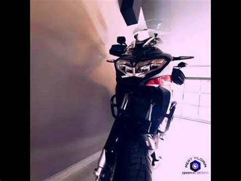 Honda Vfr Crossrunner Youtube