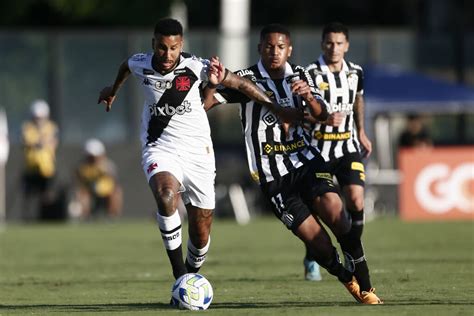 Veja Fotos De Vasco X Santos Pelo Campeonato Brasileiro Gazeta Esportiva