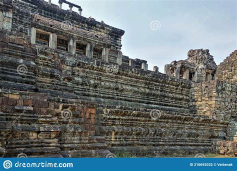 The Famous Angkor Wat Apsaras Royalty Free Stock Image Cartoondealer