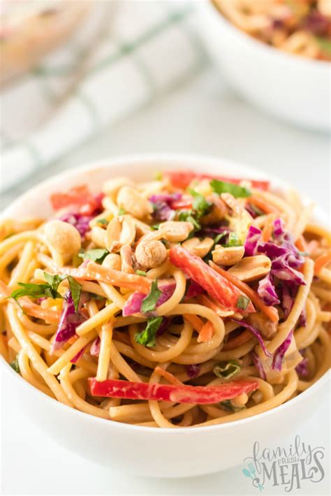 Harter House World Flavors Thai Spaghetti Pasta Salad