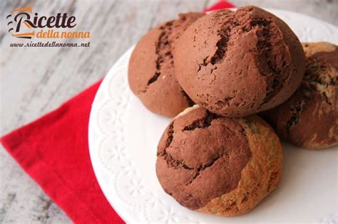 Panini Dolci Al Cacao Soffici E Golosi Per La Tua Colazione Ricette