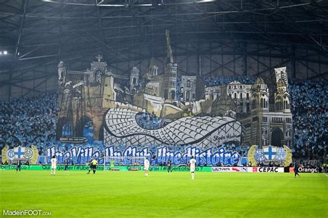 Om Le Beau Geste D Un Groupe De Supporters Marseillais Pour Un Jeune Fan