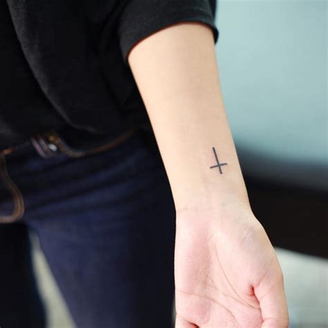 50 Unique Small Cross Tattoo Designs Simple And Lovely Yet Meaningful