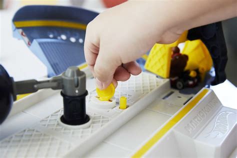 Hot Wheels Mario Kart Circuit Track Set Con R Plica De Kart A Escala A Partir De A Os