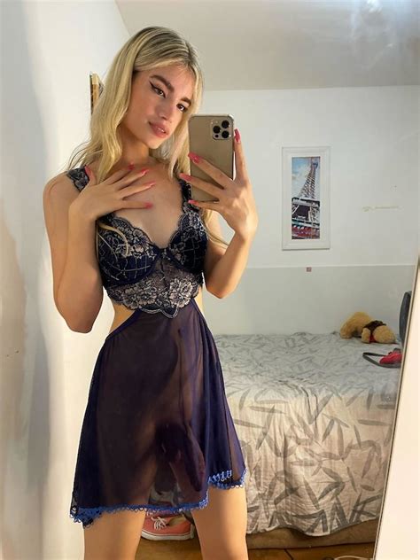 What Is The Name Of This Girl Valentina Valentinasz Shemale Porn 1348971 NameThatPorn