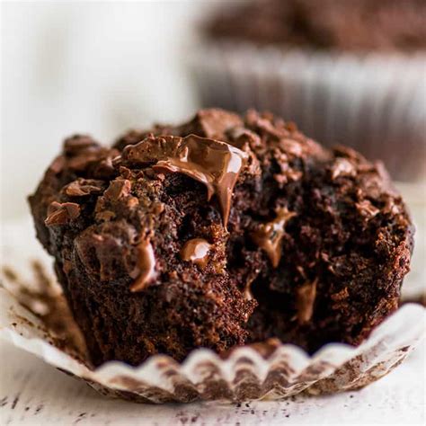 banana chocolate muffins