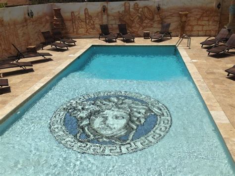 Contemporary Mosaic Art Turning Your Ordinary Swimming Pool Into A