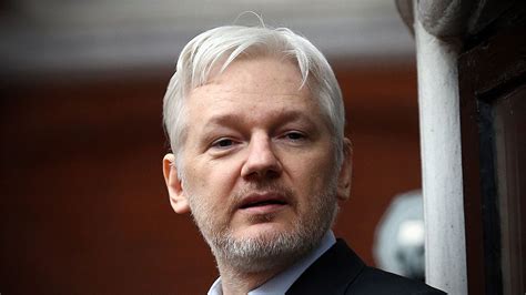 Julian Assange S Extradition Case Moves To Next Stage After Us Provides British Court With