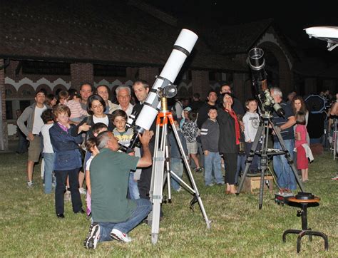 Alla Scoperta Dei Segreti Dellastronomia Al Planetario