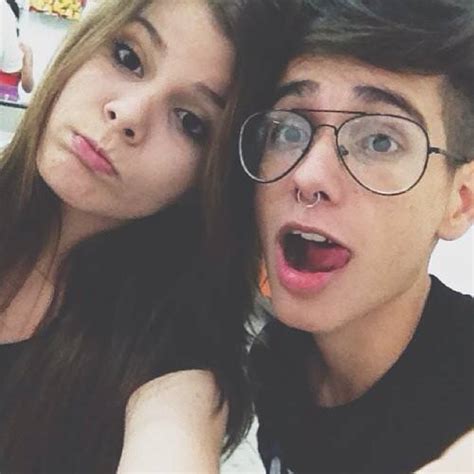 Surfs Up Top 10 Os Casais Mais Lindos Do Instagram