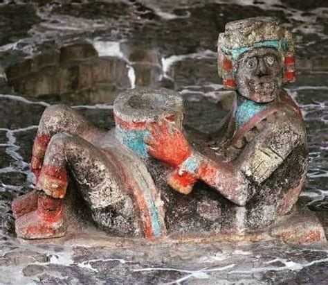 Mesoamerica On Instagram El Chac Mool Estas Esculturas Tuvieron