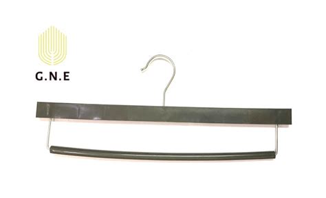 Selec Black Bottom Hangers For Home At Best Price In Noida Id
