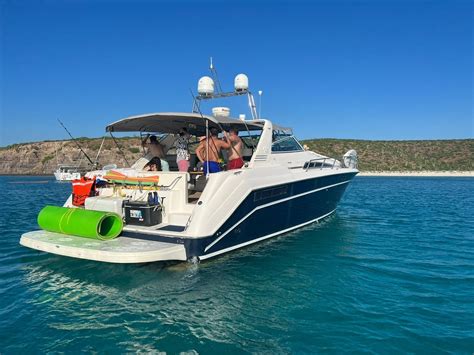 Luxury Snorkeling Cruise To Espiritu Santo Island At La Paz